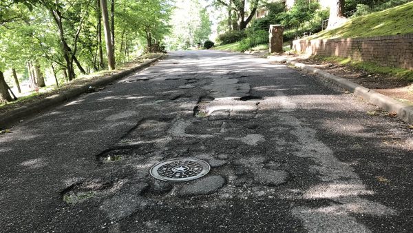 https://wbhm.org/wp-content/uploads/2019/06/Clairmont_Potholes-600x338.jpg
