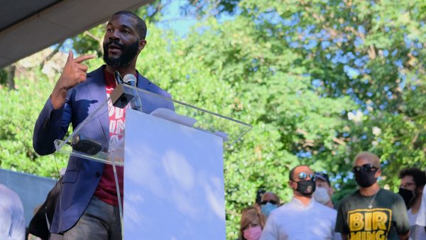 https://wbhm.org/wp-content/uploads/2020/05/Floyd_Rally_Woodfin-600x338.jpg