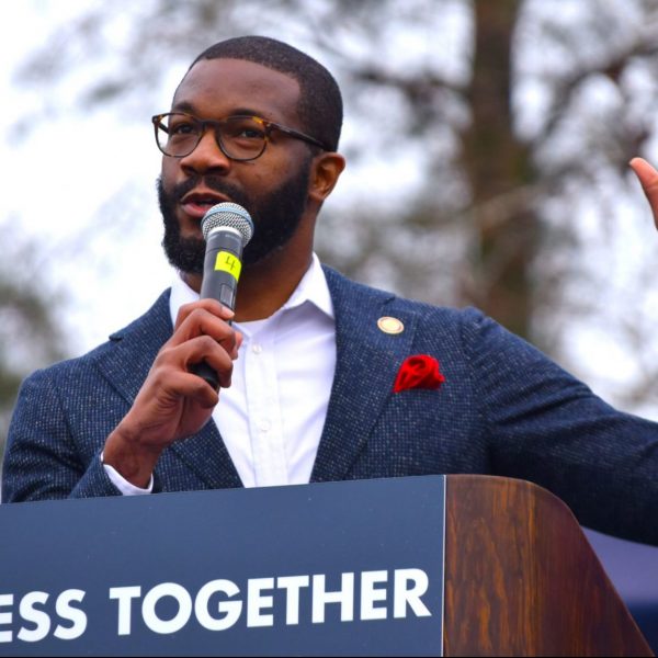https://wbhm.org/wp-content/uploads/2021/02/Woodfin-kicks-off-reelection-campaign-2048x1365-1-e1612194771324-600x600.jpg