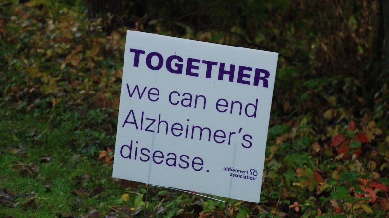 https://wbhm.org/wp-content/uploads/2021/06/Alzheimers_Sign-e1623261590289-800x450.jpg