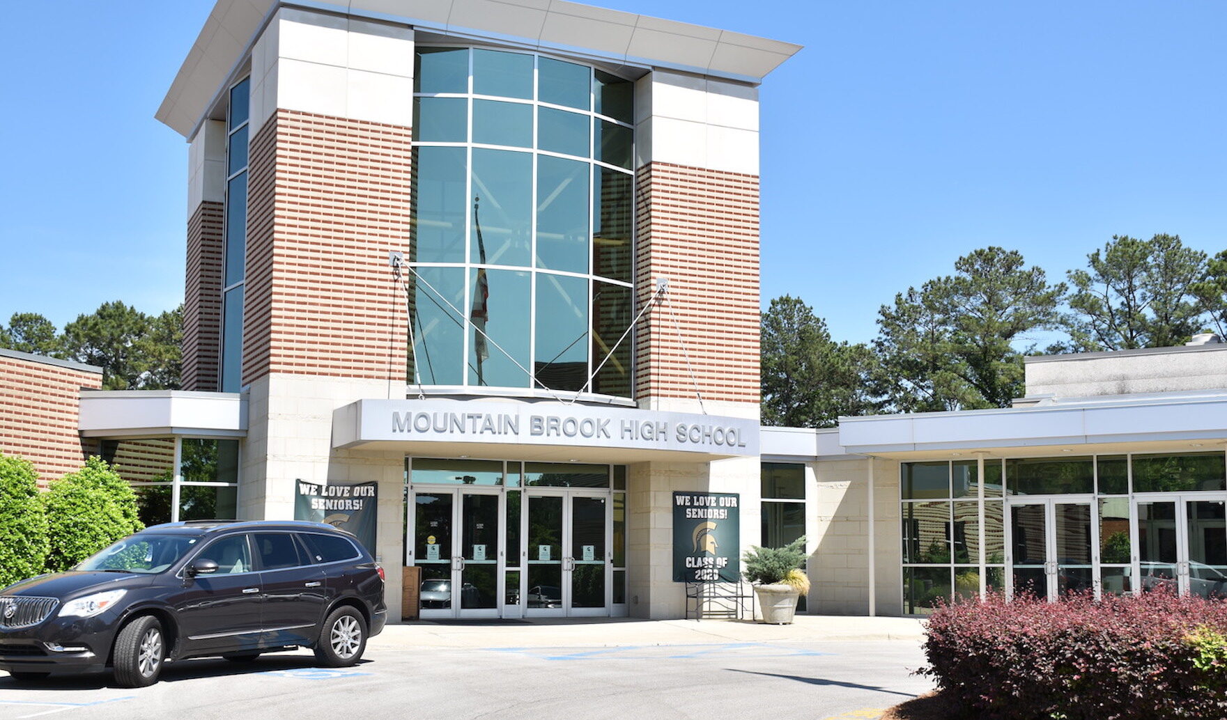 Mountain Brook High School