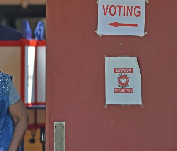 https://wbhm.org/wp-content/uploads/2021/08/Memorial-Park-polling-place-1024x582-1-e1629909398336-600x512.jpg