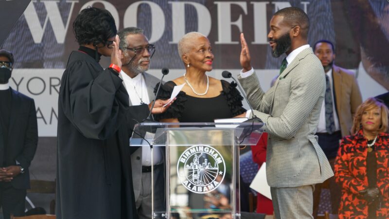 Birmingham Mayor Randall Woodfin takes the oath of office.