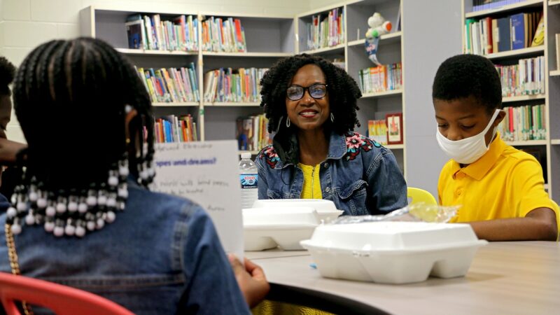 Selma superintendent Avis Williams meets with a small group of students during “lunch and learn” at Edgewood Elementary.