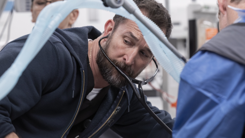 https://wbhm.org/wp-content/uploads/2025/04/noah-wyle-0-800x450.png