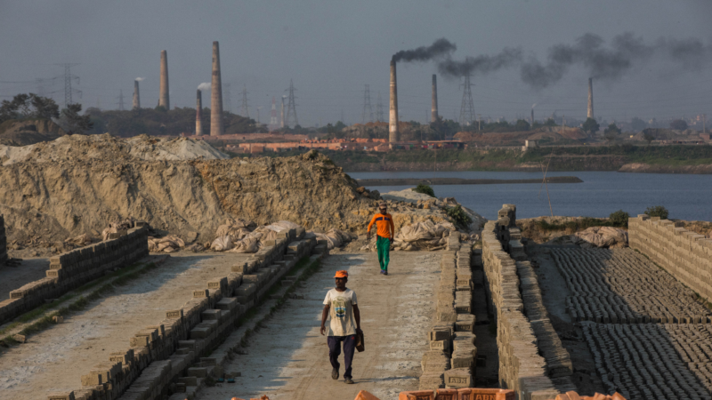https://wbhm.org/wp-content/uploads/2025/05/india-brick-kilns-1-800x450.png
