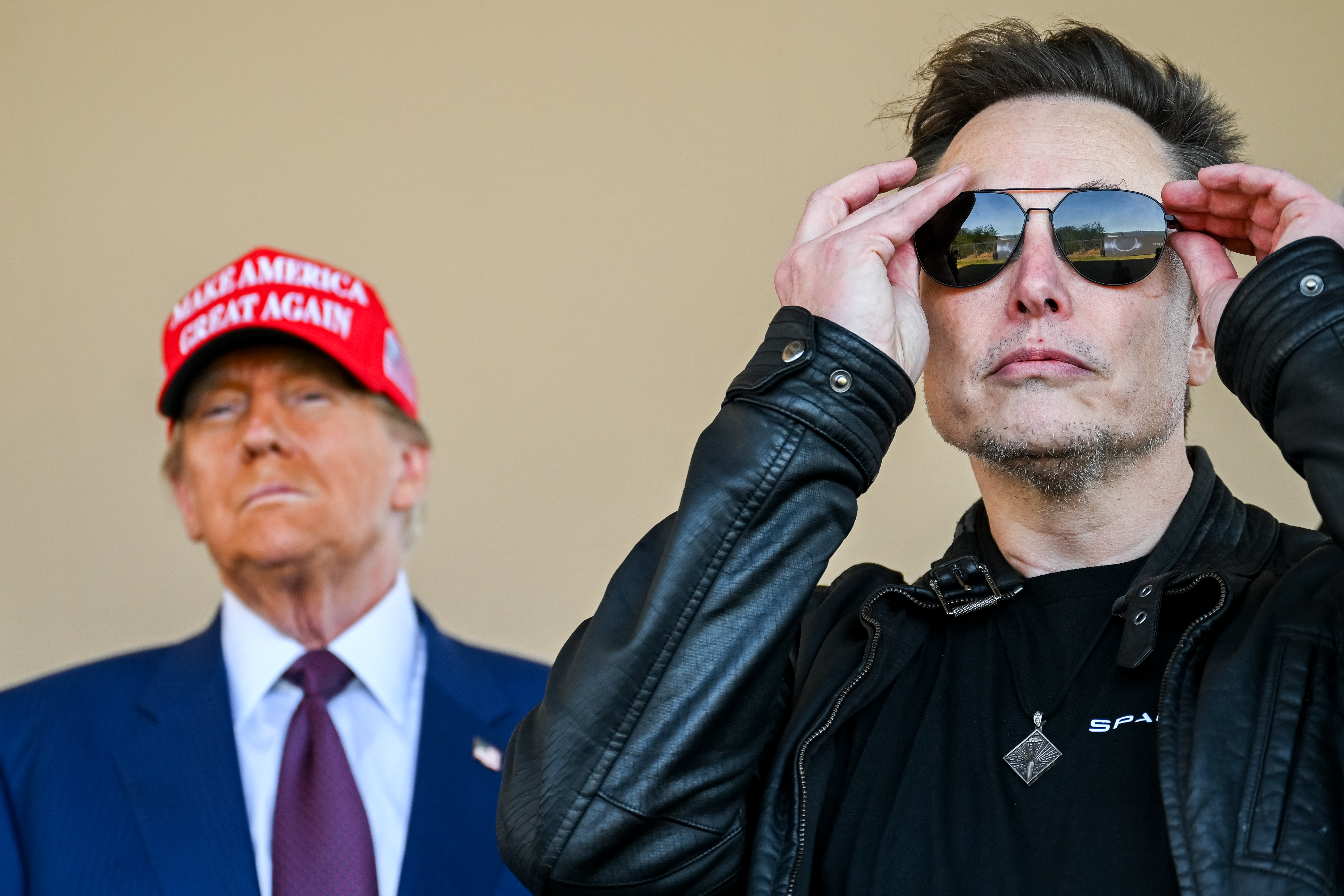 From bromance to breakup: How Elon Musk and Donald Trump blew up | WBHM 90.3