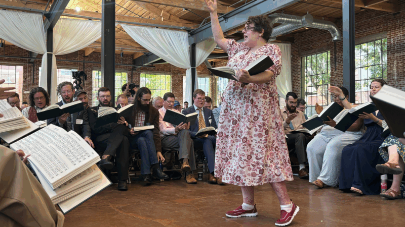 https://wbhm.org/wp-content/uploads/2025/09/singing-conductor-australia-800x450.png