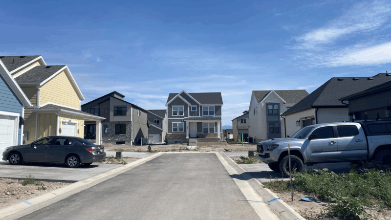 https://wbhm.org/wp-content/uploads/2025/09/starter-home-community-1-800x450.png