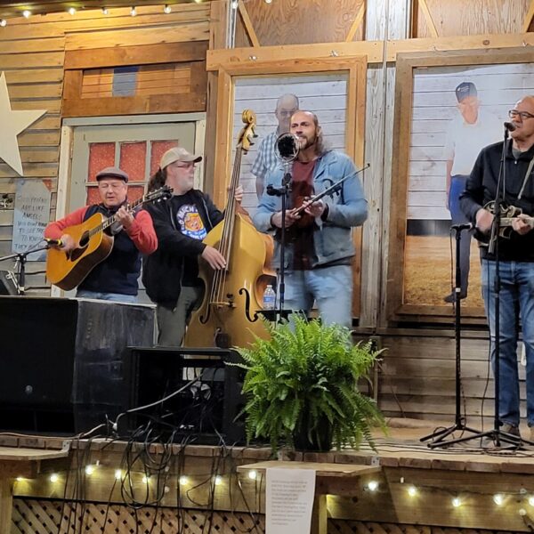 https://wbhm.org/wp-content/uploads/2025/10/Bluegrass_Jamboree_1-scaled-e1759941032798-600x600.jpg