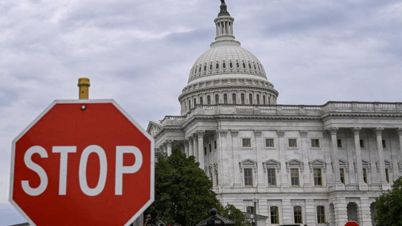 https://wbhm.org/wp-content/uploads/2025/10/gettyimages-2237944430-800x450.png