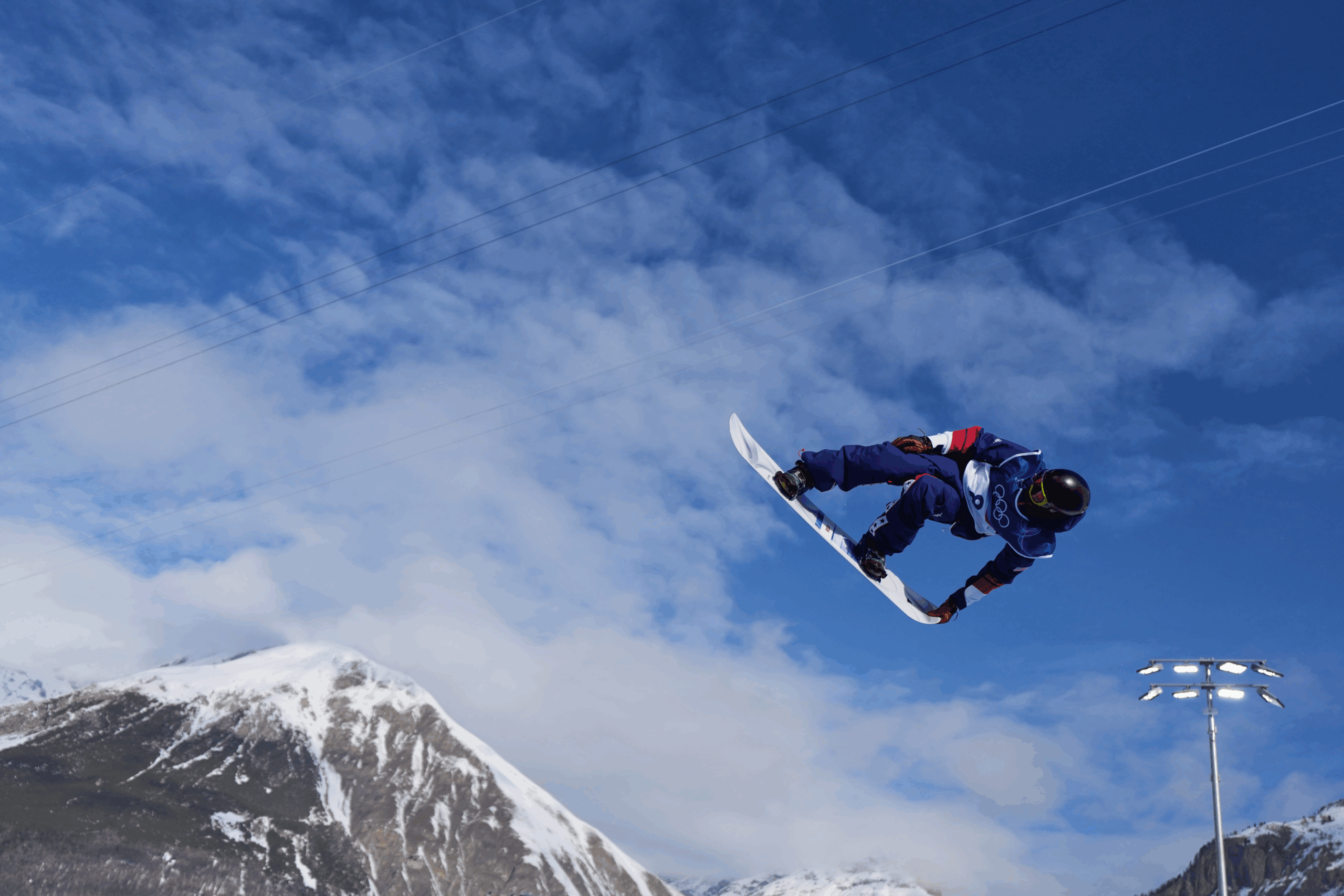 Kitty cats and cloud hands – how U.S. Olympic snowboarders keep calm in competition